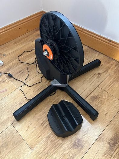 Elite Rivo Smart Trainer with Zwift Cog & Click