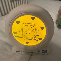 Tommee Tippee Groclock Sleep Trainer Clock with Main Powers Adaptor