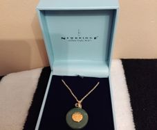 valentines gift newbridge gold and green chain