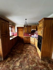 Solid wood kitchen