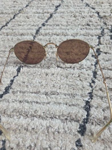 Ray-Ban