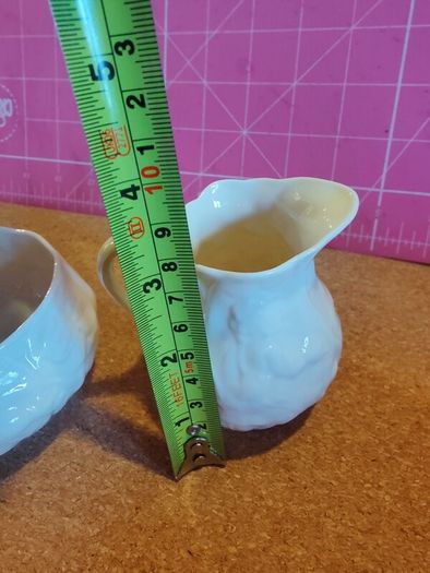 Beleek Irish Pottery Lily Cream and Sugar Set