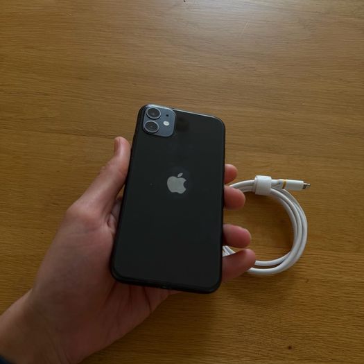 iPhone 11 128GB Unlocked