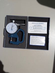 Oxford thickness gauge