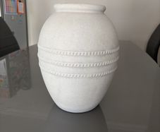 vase