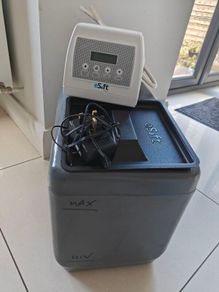EWT Gold Series 606 water softener for Sale