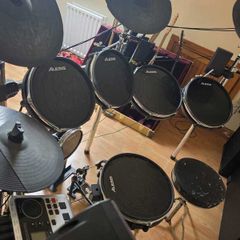 Alesis DM10 Studio Electronic Drum Kit