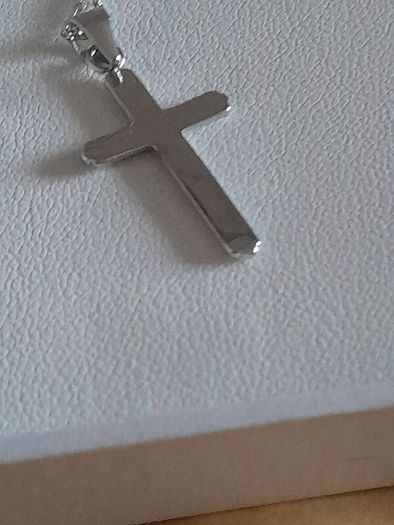 silver chain and pendant
