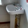 Bathroom sinks and accessories Image 3