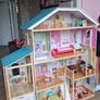 dolls house Image 3