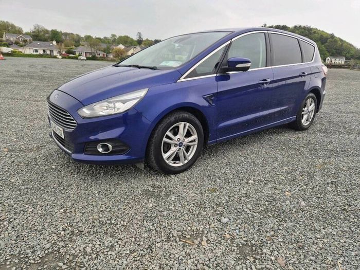 162 Ford Smax 2.0 150bhp