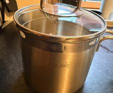 Jaz Stainless Steel Pot 1.9L with glass lid