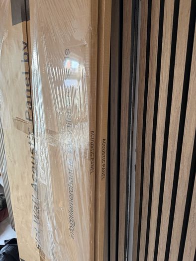 2 Acoustic wall panels
