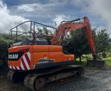 Doosan DX 140