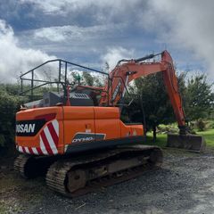 Doosan DX 140