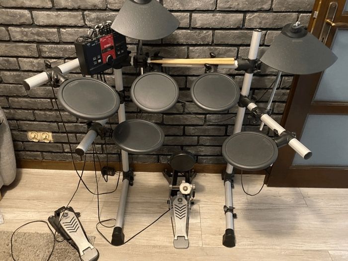 Yamaha DTXPLORER Electronic Drum Kit