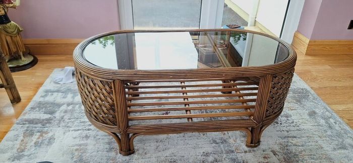Stylish 4-piece Wicker Set