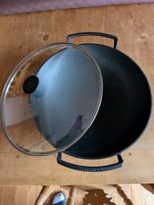 Le Creuset Large Wok 36cm with glass lid
