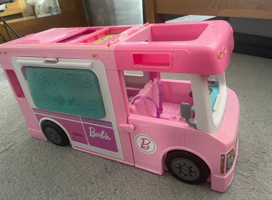 Barbie Camper