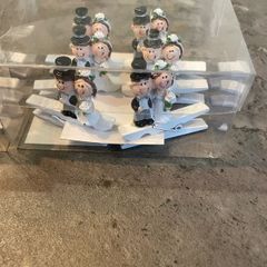 Wedding Pegs