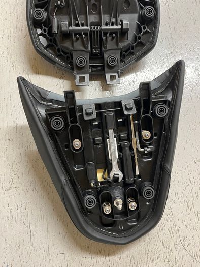 BMW Low heated comfort pilot seat