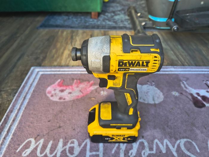 DeWalt DCF787 18v Brushless Impact