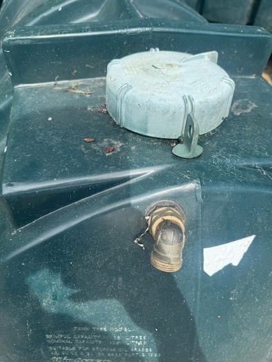 Free Oil Tank