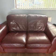 2 Sofas For sale.