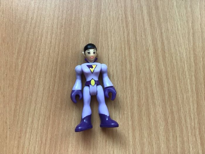 Imaginext Series 6 Jayna wonder twin figure rare