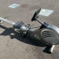 Proteus 5500 Rowing Machine