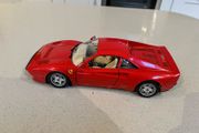Ferrari 288  GTO 1/18 Burago