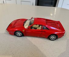 Ferrari 288  GTO 1/18 Burago