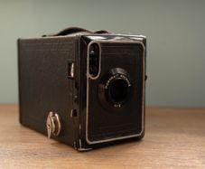 1929 Kodak Portrait Brownie No.2