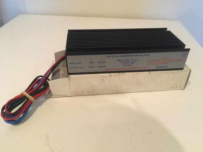 Voltage converter 24v to 12v