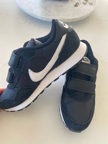 Brand new Nike runners for girls