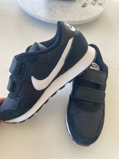 Brand new Nike runners for girls