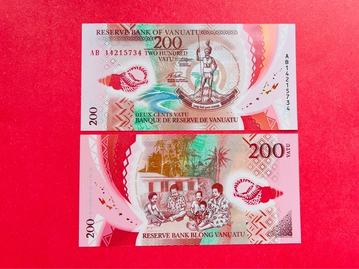 Vanuatu  200 Vatu. 2014  Pick  12a  POLYMER PLASTIC. ( Uncirculated )