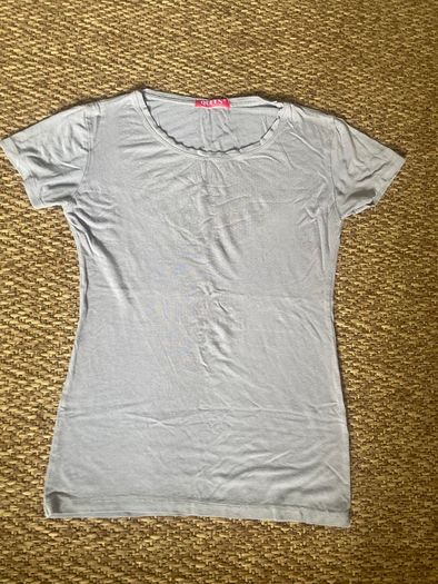 a bag of women's wear