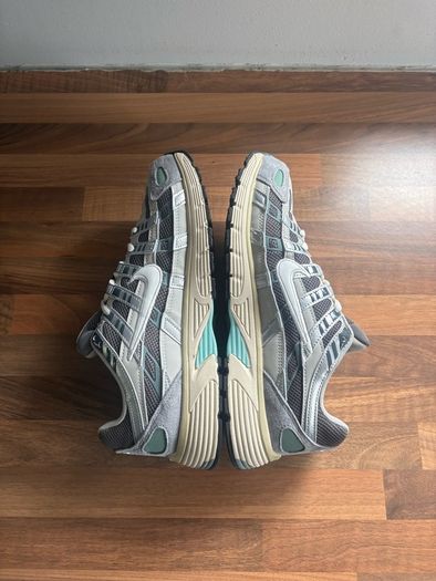 Grey Nike P-6000 ( UK9 )