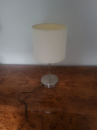 8 X Table Lamps