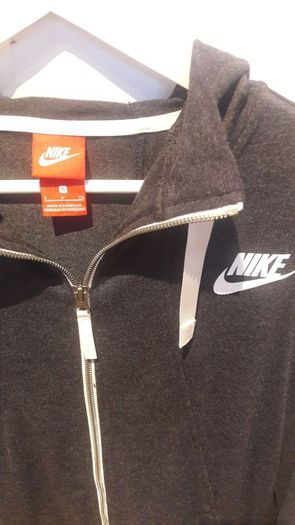 Nike Grey zippy