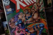 Uncanny X-Men ! Issue #328 ! Psylocke vs Sabretooth ! 1996 ! by Marvel !