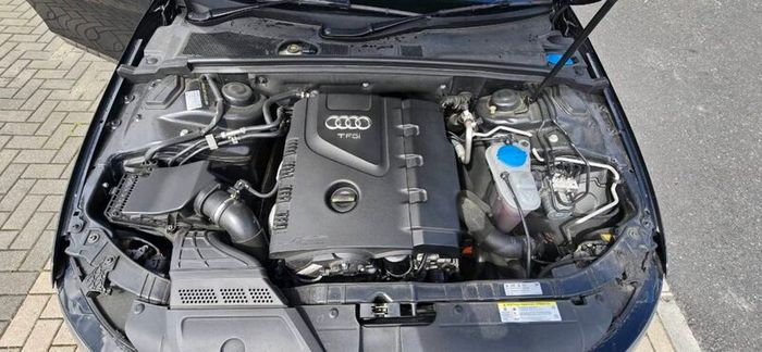 Audi A4 2013 2.0l TFSI Automatic S-Line