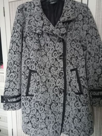Womens Coat size 12-14