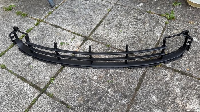 Skoda superb 08-13 front bumper grill