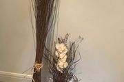 Large Reed Bunch &amp; Flower Arrangement
