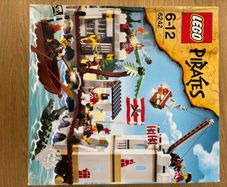lego Pirates 6242 Soldiers Fort