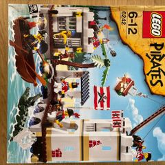 lego Pirates 6242 Soldiers Fort