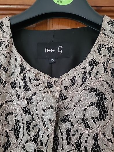 Ladies Cream/Gold/Black Fee G Coat Size 10