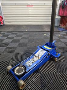 Bluepoint trolley jack